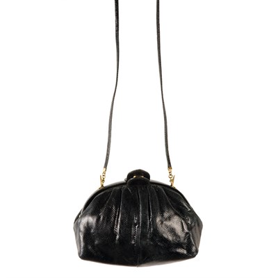 Lot 448 - Judith Leiber Deep Green/Black Karung Shoulder...