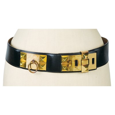 Lot 243 - Hermes Medor Belt Black box calf with gold...