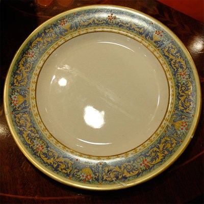 Lot 522 - Set of Twelve Johnson Brothers Gilt Decorated...