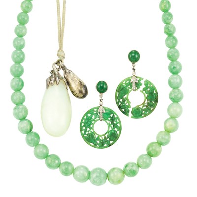 Lot 559 - Group of Jade Jewelry