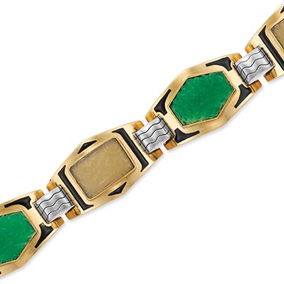 Lot 466 - Art Deco Two-Color Gold, Carved Chalcedony and Black Enamel Bracelet