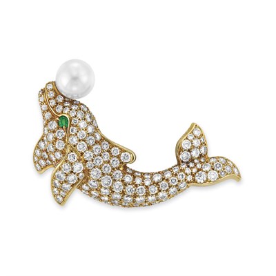 Lot 353 - Gold, Diamond, Cultured Pearl and Emerald Dolphin Clip-Brooch, Cartier
