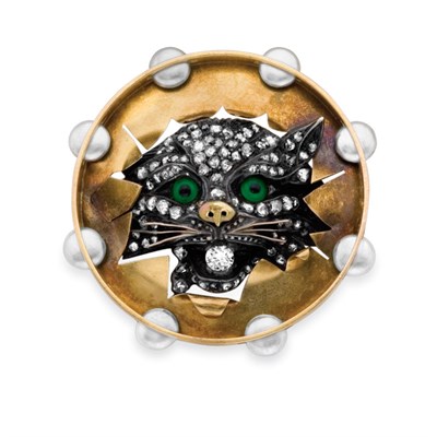 Lot 174 - Antique Gold, Silver, Platinum and Diamond Pendant-Brooch