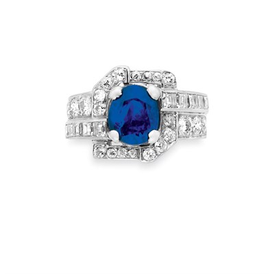 Lot 130 - Sapphire and Diamond Ring