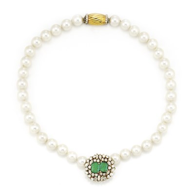 Lot 168 - Cultured Pearl, Gold, Emerald and Diamond Necklace