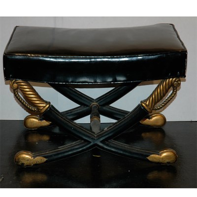 Lot 493 - Neoclassical Style Painted and Parcel Gilt...