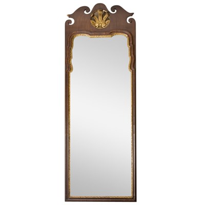 Lot 197 - George II Style Parcel Gilt Mahogany Pier...