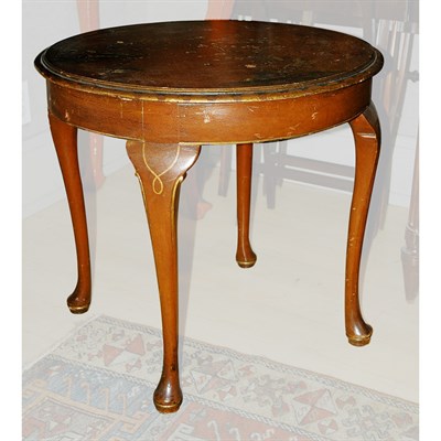 Lot 157 - Georgian Style Chinoiserie Decorated Side...