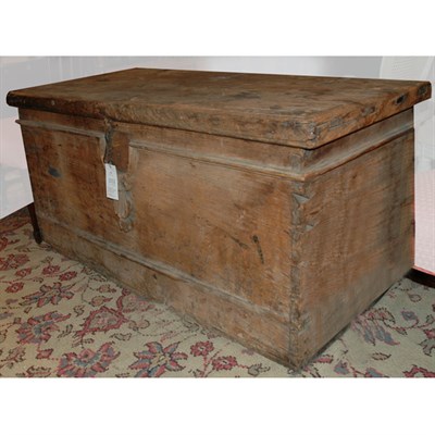 Lot 378 - Continental Hardwood Lift-Top Chest Height 26...