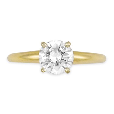 Lot 226 - Diamond Ring