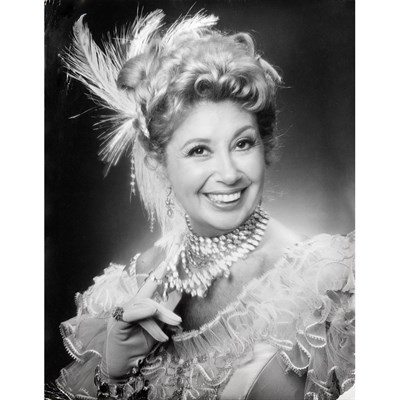Lot 345A - MITCHELL, JACK (b. 1925) Beverly Sills....