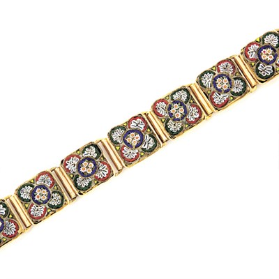 Lot 213 - Gold and Micromosaic Bracelet