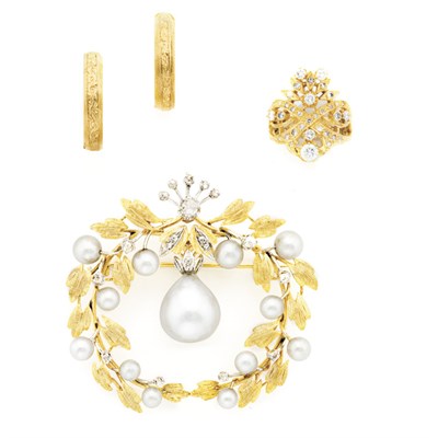 Lot 114 - Group of Gold Jewelry