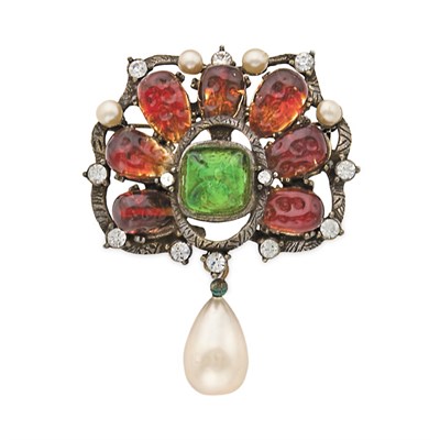 Lot 479 - Chanel Mughal Style Brooch/Pendant 1981 Bronze-...