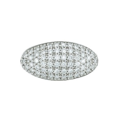 Lot 461 - White Gold and Diamond Ring, Arfan