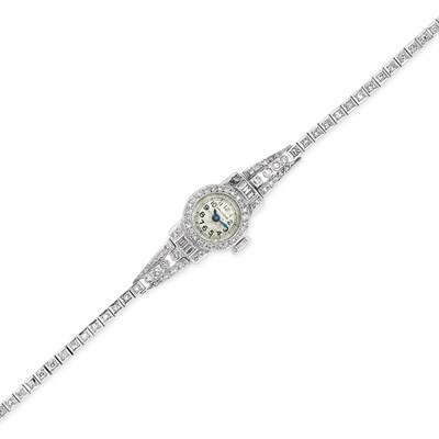 Lot 166 - Diamond Wristwatch