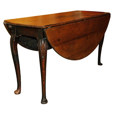 Lot 425 - Queen Anne Style Oak Drop-Leaf Table Height 28...