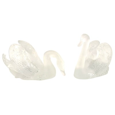Lot 205 - Pair of Lalique Frosted Glass Swans Length 15...