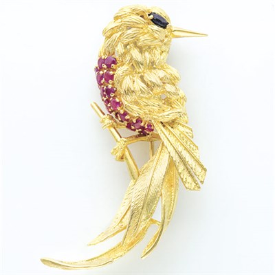 Lot 89 - Gold, Ruby and Sapphire Bird Brooch