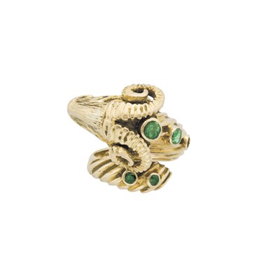 Lot 476 - Gold and Emerald Ram's Head Ring