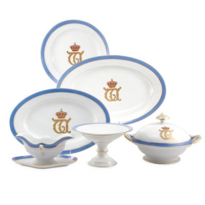Lot 484 - Bavarian Gilt Decorated Porcelain Dinner...