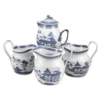 Lot 285 - Chinese Export Porcelain Blue and White...