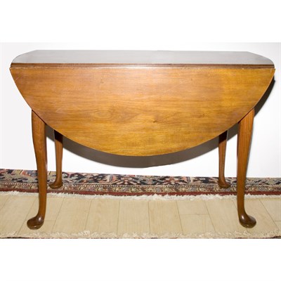 Lot 147 - Queen Anne Mahogany Drop-Leaf Table New...