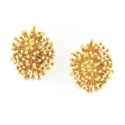 Lot 33 - Pair of Gold Earclips