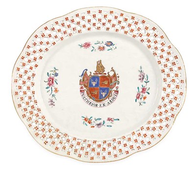 Lot 319 - Chinese Export Armorial Porcelain Platter...