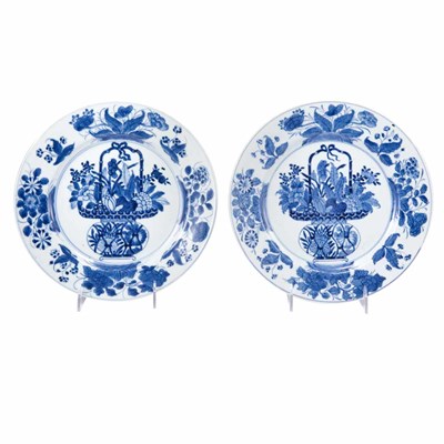 Lot 248 - Pair of Chinese Export Blue and White...