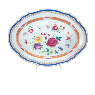 Lot 344 - Chinese Export Famille Rose Porcelain Stand Of...