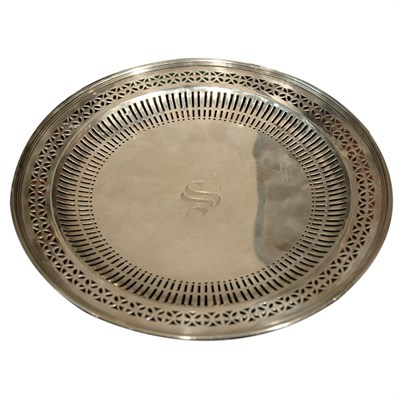 Lot 523 - Tiffany & Co. Sterling Silver Pierced Cake...
