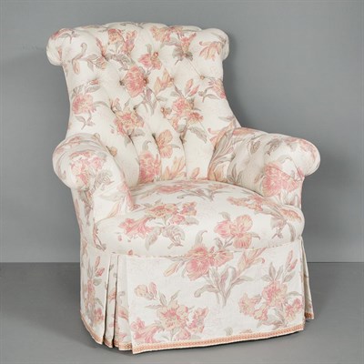 Lot 171 - Tufted Floral Printed Linen Upholstered Armchair