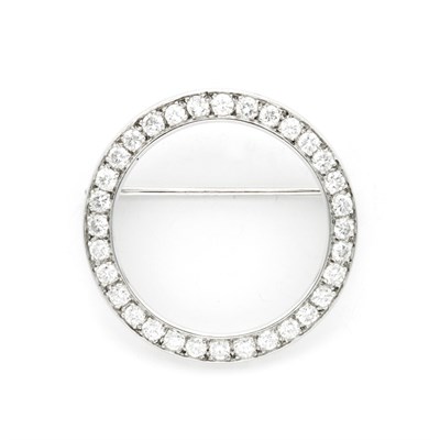 Lot 264 - Diamond Circle Pin