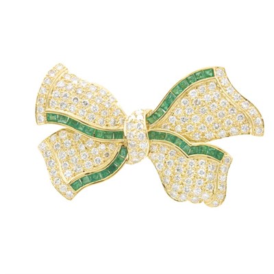 Lot 102 - Gold, Diamond and Emerald Bow Brooch