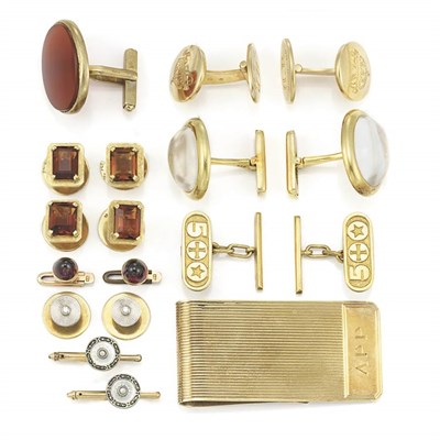 Lot 90 - Group of Gentleman's Gold Jewelry