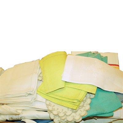 Lot 390A - Miscellaneous Group of Linens
