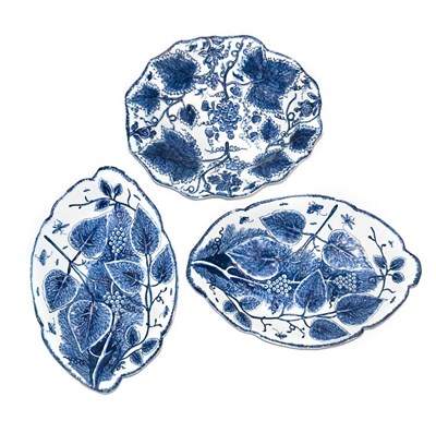 Lot 304 - Pair of Worcester Blue and White Dishes Circa...
