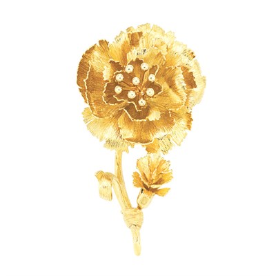 Lot 532 - Gold Flower Clip-Brooch, David Webb