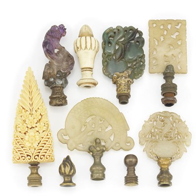 Lot 28 - Group of Lamp Finials