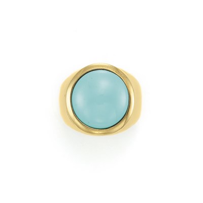 Lot 300 - Gold and Turquoise Ring
