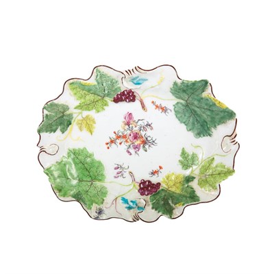Lot 445 - Chelsea Porcelain Dish 18th Century Of shaped...