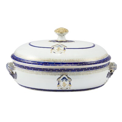 Lot 382 - Chinese Export Blue and Gilt Decorated...
