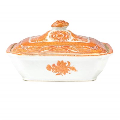 Lot 447 - Chinese Export Porcelain Orange Fitzhugh...