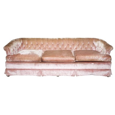 Lot 413 - Chesterfield Sofa The curved back and button...