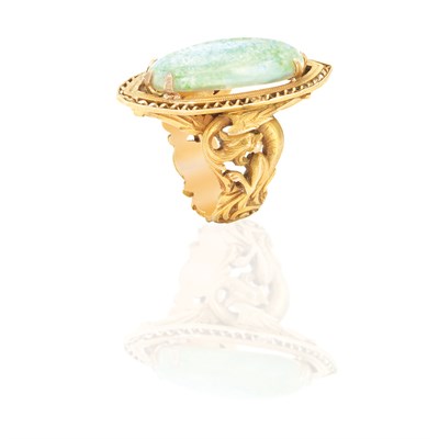 Lot 390 - Art Nouveau Gold and Opal Ring