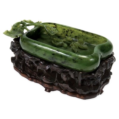 Lot 159 - Chinese Spinach Green Jade Brush Washer 19th...