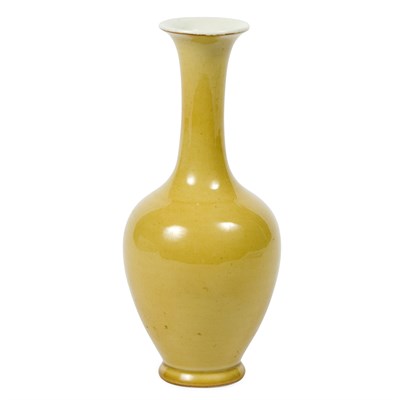 Lot 250 - Chinese Yellow Glazed Porcelain Vase 18th/19th...