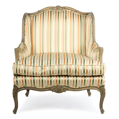 Lot 197 - Louis XV Style Painted Wood Bergere