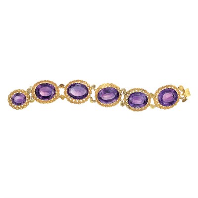 Lot 381 - Antique Gold and Amethyst Bracelet
